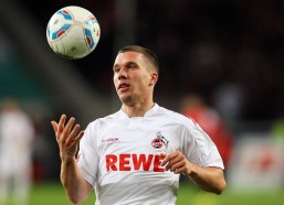 华体会线上入口|马特乌斯盛赞尤尔曼德，专业能力与球员理解共铸足球新时代