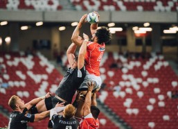 华体会入口|乌兰察布冰雪热潮涌动，严寒之下全民健身热情如火