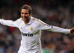 华体会线上入口：欧冠小组赛焦点对决，比利亚雷亚尔与哥本哈根交锋，进攻效率、防线稳固性与控制能力定胜负