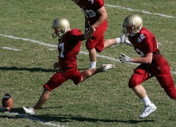 华体会官方：木塔力甫谈中韩对决，成功压制对手气势，逆境中坚守不弃信念