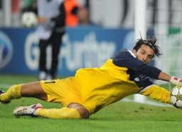 【华体会官方】巨星失色！塔利斯卡点球两度宴客 土超开局五轮竟累球队痛失四分