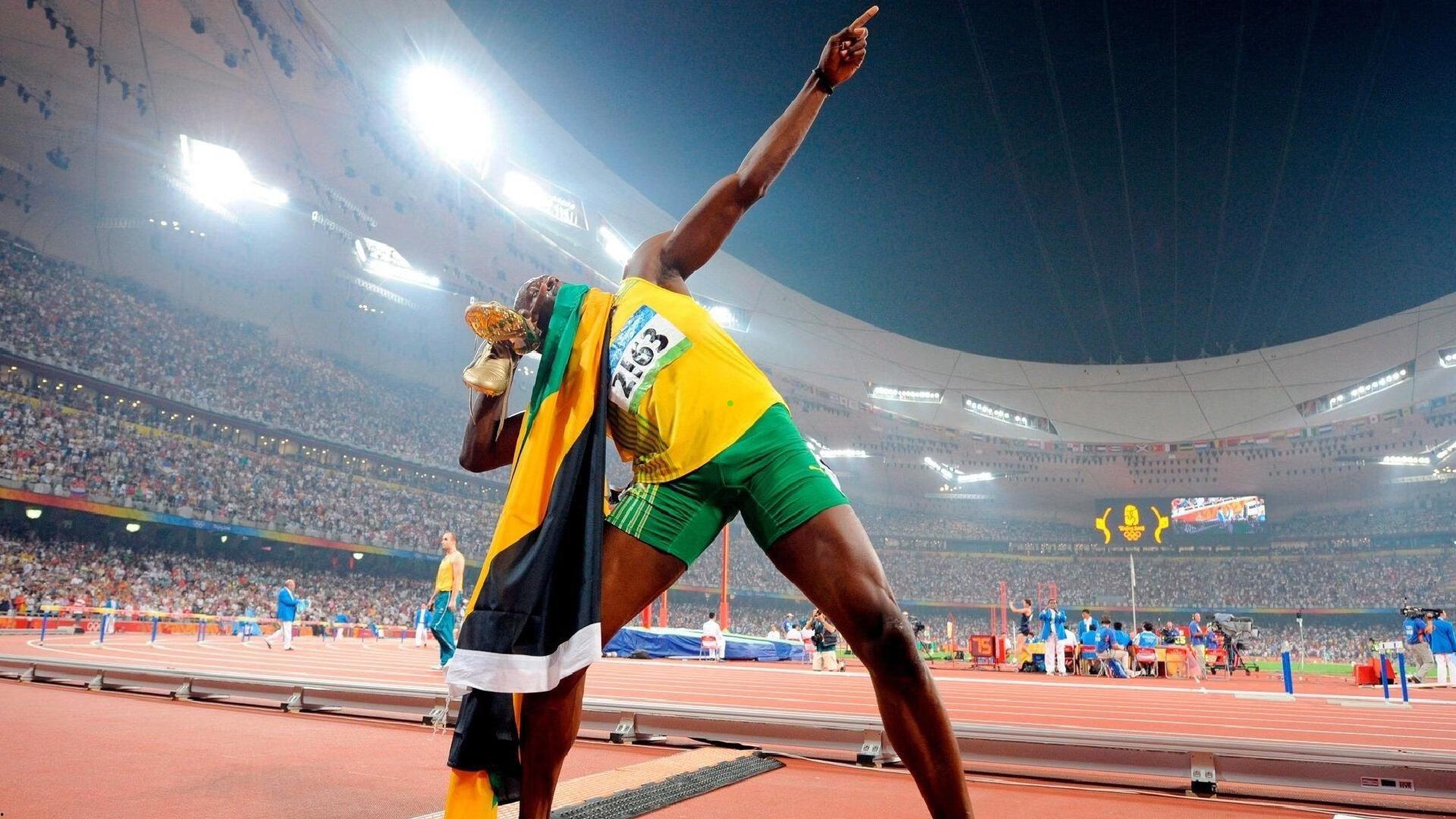 浩克告别绿茵场,亚冠连续9场进球创历史,上港夺冠功勋永存