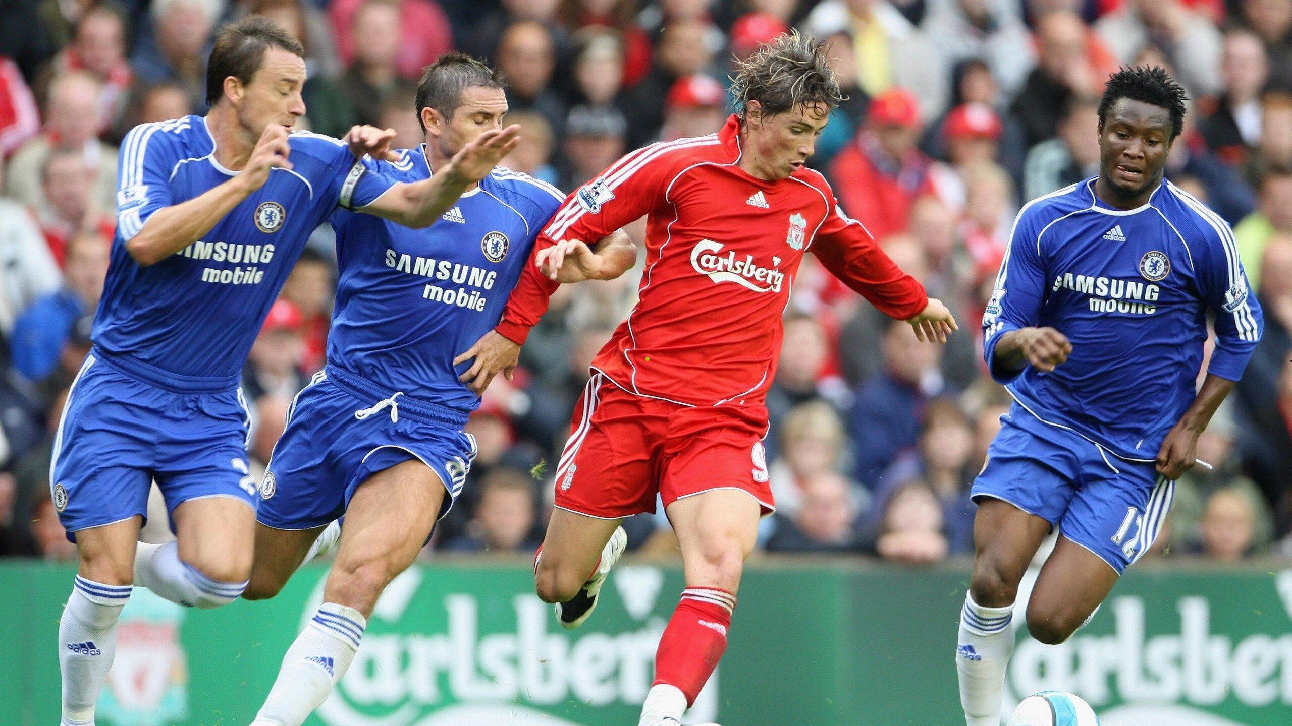 亚冠征程再现坎坷,人民日报评中国足球当自强不息谋新篇