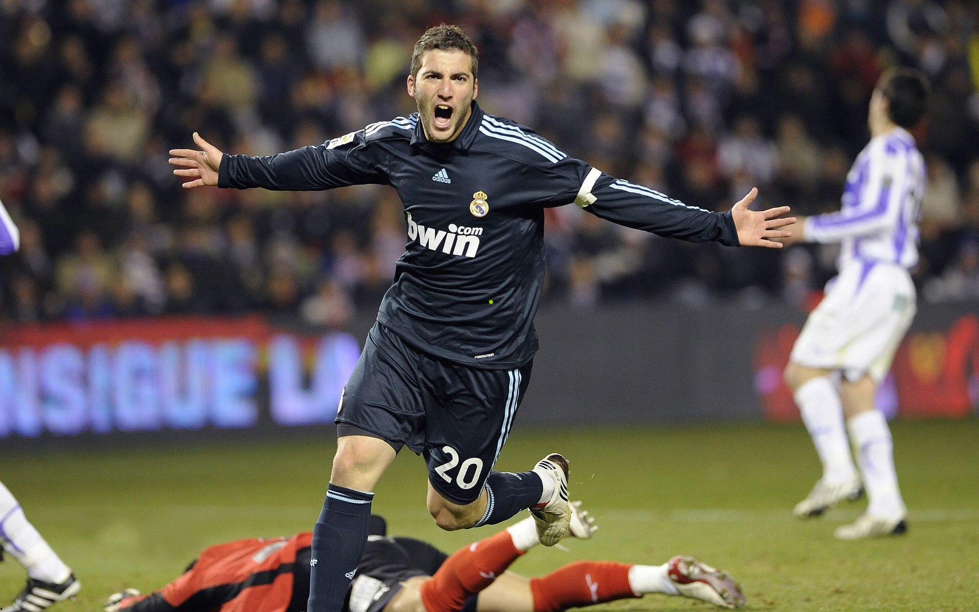 美联社深度剖析中国足球现状，男子项目深陷泥潭，振兴希望或系于女子足球